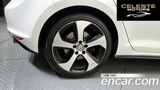 VOLKSWAGEN 72.0 GTI 2015 — photo 5 sur 20