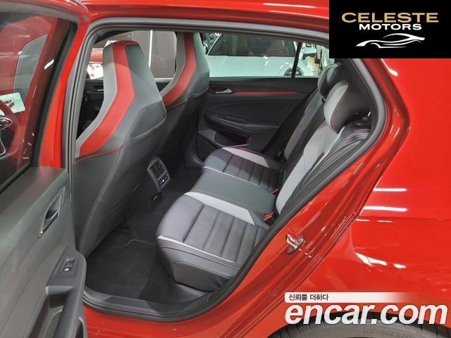VOLKSWAGEN 82.0 GTI 2023 — photo 11 sur 26