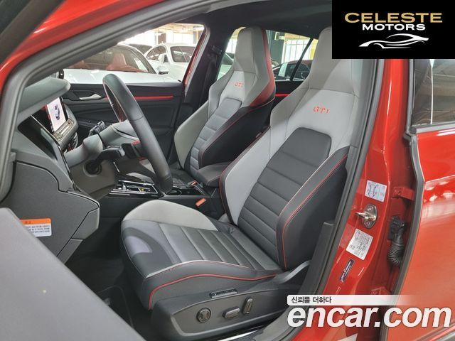 VOLKSWAGEN 82.0 GTI 2023 — photo 15 sur 26