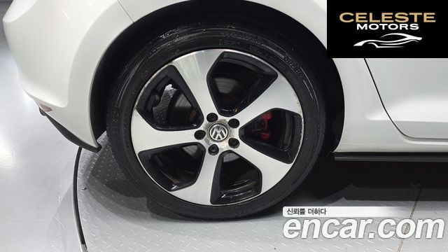 VOLKSWAGEN 72.0 GTI 2014 — photo 5 sur 20