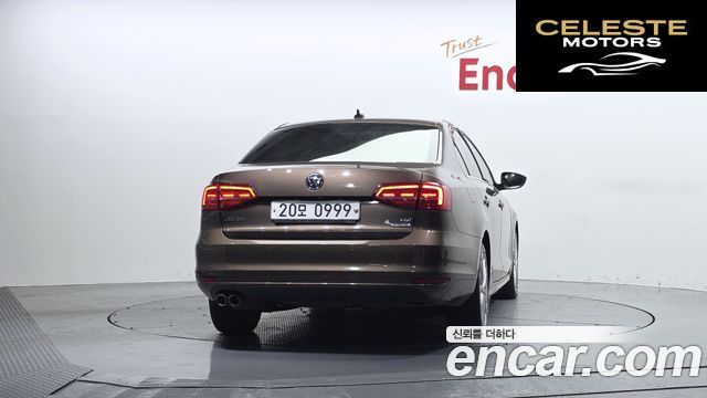 VOLKSWAGEN 2.0 TDI Premium 2015 — photo 4 sur 26