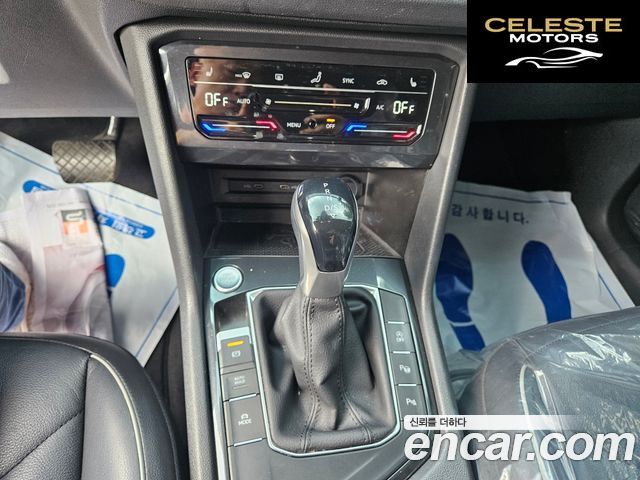 VOLKSWAGEN 22.0 TDI Premium 2021 — photo 9 sur 19