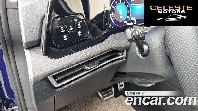 VOLKSWAGEN 82.0 GTI 2024 — photo 27 sur 34