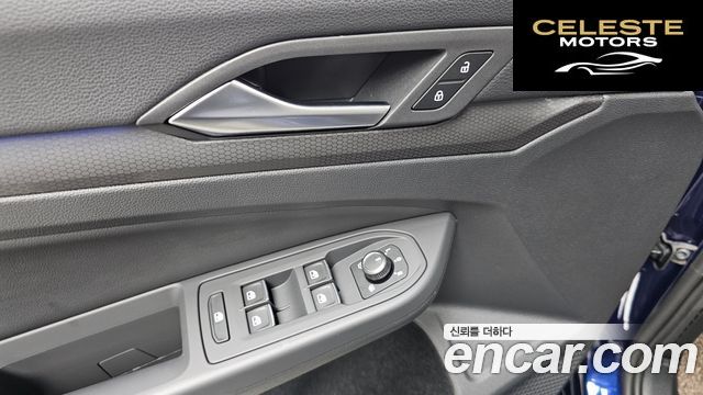 VOLKSWAGEN 82.0 GTI 2024 — photo 29 sur 34