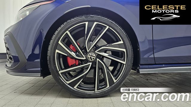 VOLKSWAGEN 82.0 GTI 2024 — photo 5 sur 34