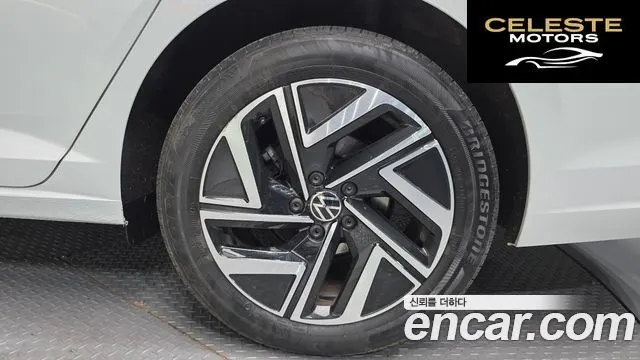 VOLKSWAGEN 71.5 TSI 2023 — photo 7 sur 34