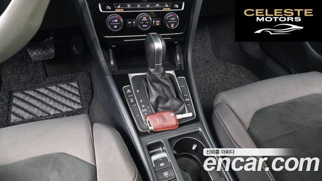 VOLKSWAGEN 71.4 TSI 2016 — photo 9 sur 26