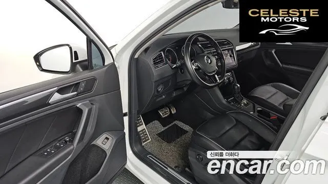 VOLKSWAGEN 22.0 TDI Premium 2020 — photo 13 sur 31