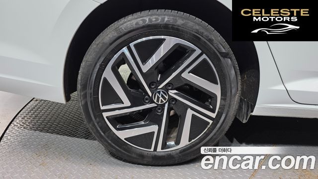 VOLKSWAGEN 71.5 TSI 2023 — photo 5 sur 34