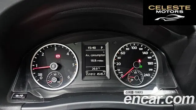 VOLKSWAGEN 2.0 TDI 2013 — photo 8 sur 20