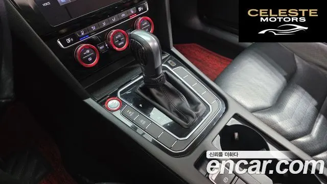 VOLKSWAGEN 2.0 TDI Premium 2020 — photo 12 sur 32