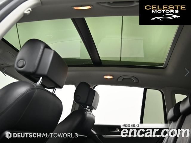 VOLKSWAGEN 2.0 TDI Premium 2012 — photo 18 sur 26