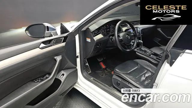 VOLKSWAGEN 2.0 TDI Premium 2019 — photo 13 sur 32