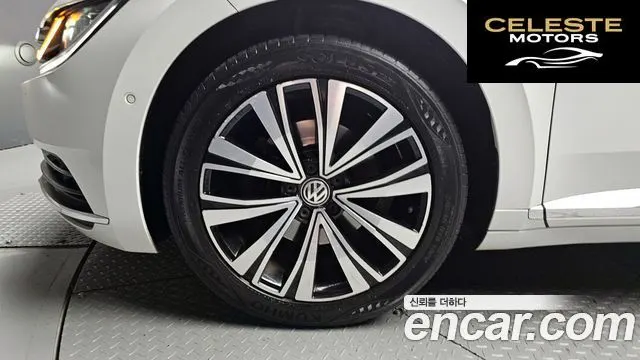 VOLKSWAGEN 2.0 TDI Premium 2019 — photo 5 sur 32