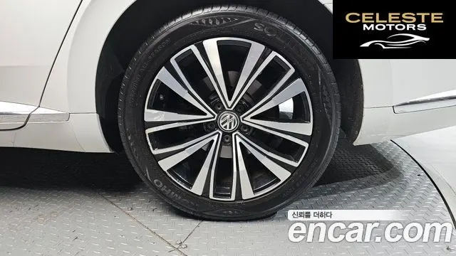 VOLKSWAGEN 2.0 TDI Premium 2019 — photo 7 sur 32