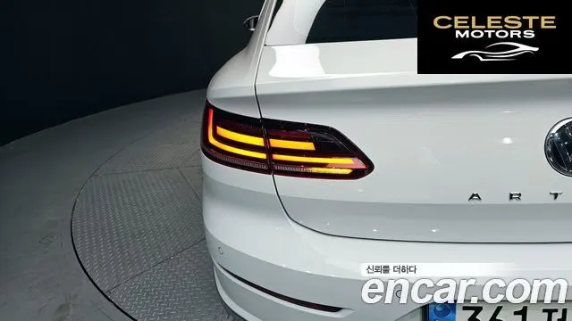 VOLKSWAGEN 2.0 TDI Premium 2019 — photo 9 sur 32