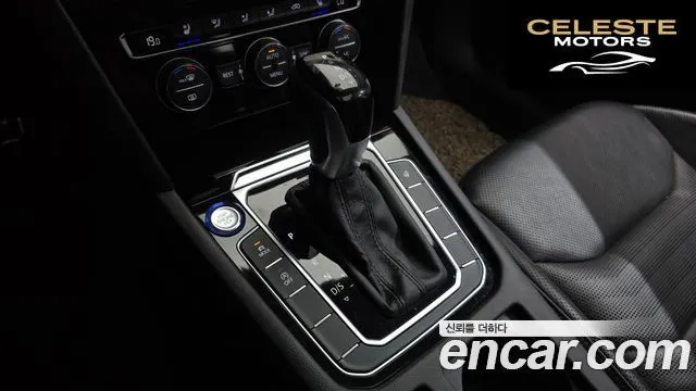 VOLKSWAGEN 2.0 TDI 2019 — photo 11 sur 35