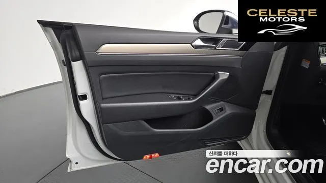 VOLKSWAGEN 2.0 TDI 2019 — photo 13 sur 35