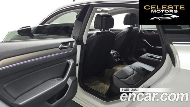 VOLKSWAGEN 2.0 TDI 2019 — photo 15 sur 35