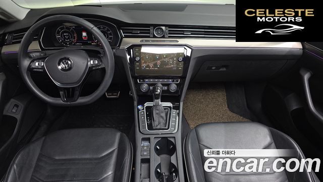 VOLKSWAGEN 2.0 TDI 2019 — photo 9 sur 35