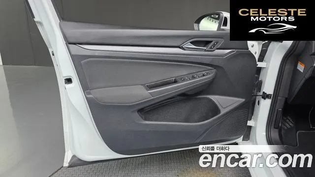 VOLKSWAGEN 82.0 TDI 2022 — photo 14 sur 33