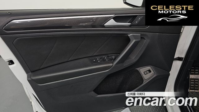 VOLKSWAGEN 22.0 TDI Premium 2020 — photo 14 sur 31
