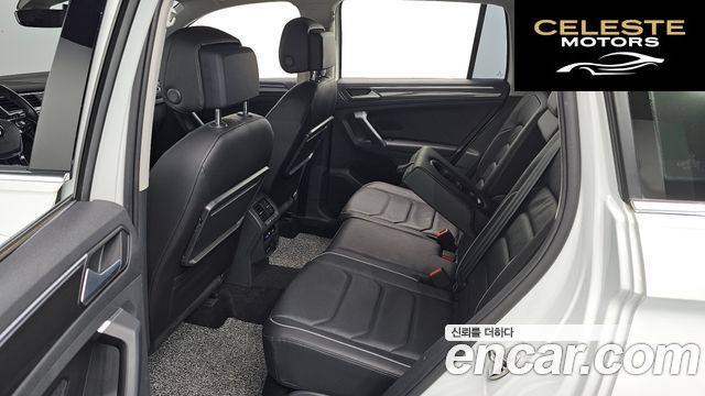 VOLKSWAGEN 22.0 TDI Premium 2020 — photo 16 sur 31