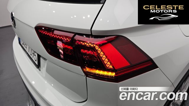 VOLKSWAGEN 22.0 TDI Premium 2020 — photo 9 sur 31