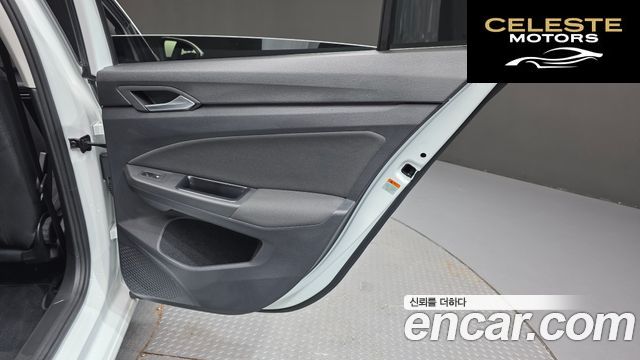 VOLKSWAGEN 82.0 TDI 2022 — photo 15 sur 33