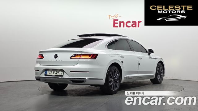 VOLKSWAGEN 2.0 TDI Premium 2020 — photo 2 sur 32