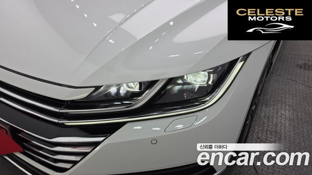 VOLKSWAGEN 2.0 TDI Premium 2020 — photo 8 sur 32