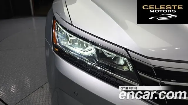 VOLKSWAGEN 2.0 TSI 2018 — photo 8 sur 32