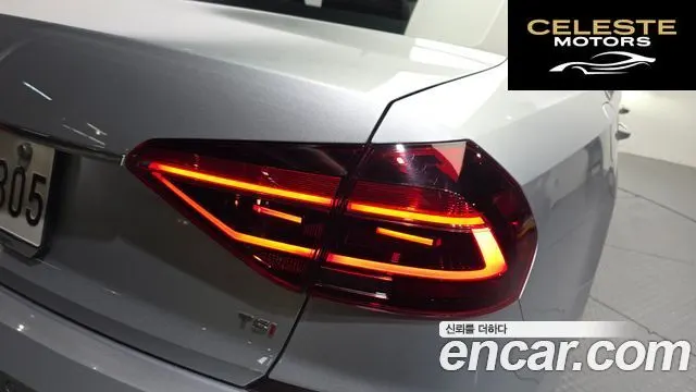 VOLKSWAGEN 2.0 TSI 2018 — photo 9 sur 32