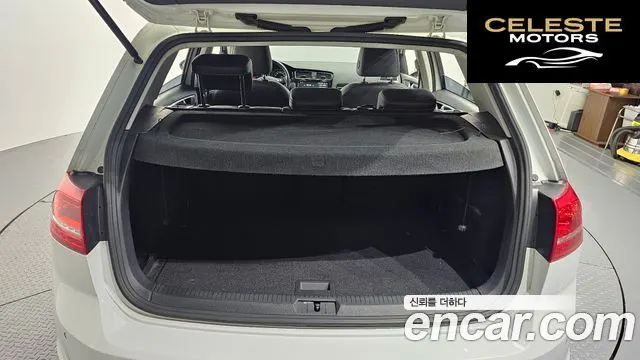 VOLKSWAGEN 71.4 TSI Premium 2014 — photo 20 sur 20