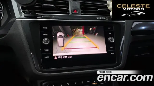 VOLKSWAGEN 22.0 TDI Premium 2020 — photo 14 sur 20