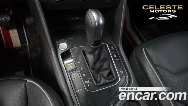 VOLKSWAGEN 22.0 TDI Premium 2020 — photo 9 sur 20