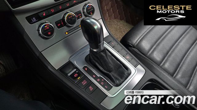 VOLKSWAGEN CC 2.0 TSI 2014 — photo 11 sur 34