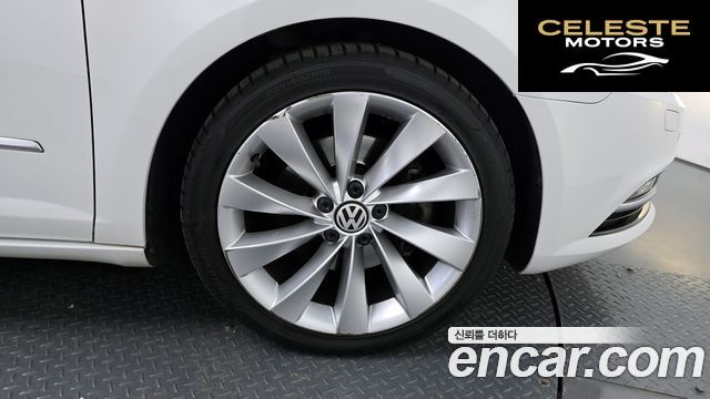 VOLKSWAGEN CC 2.0 TSI 2014 — photo 26 sur 34