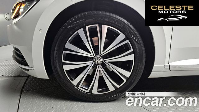VOLKSWAGEN 2.0 TDI Premium 2019 — photo 5 sur 32