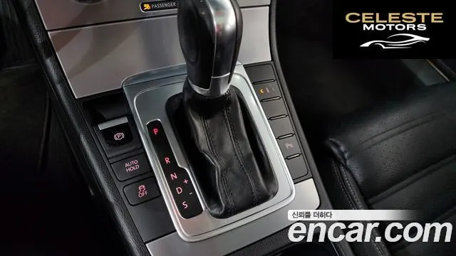 VOLKSWAGEN CC 2.0 TSI 2013 — photo 9 sur 26