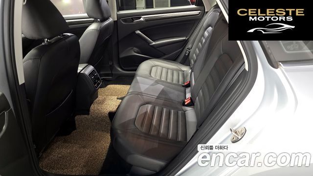 VOLKSWAGEN 2.0 TSI 2018 — photo 18 sur 32