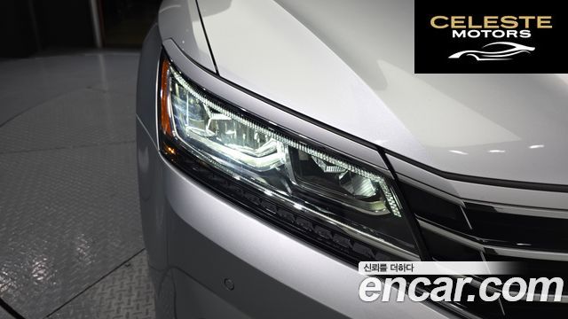VOLKSWAGEN 2.0 TSI 2018 — photo 8 sur 32