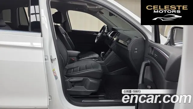 VOLKSWAGEN 22.0 TDI Premium 2022 — photo 17 sur 30