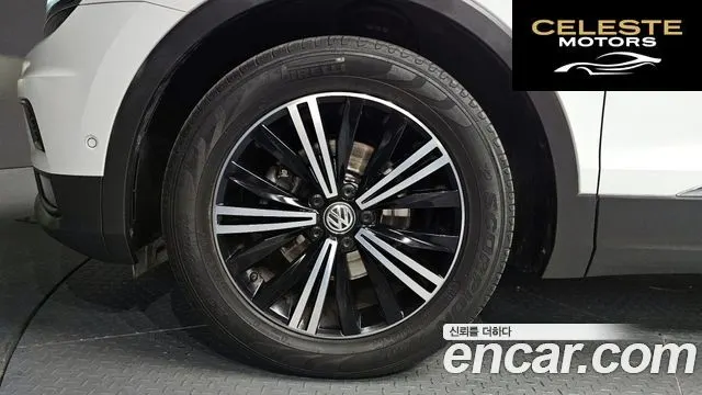 VOLKSWAGEN 22.0 TDI 2018 — photo 4 sur 34