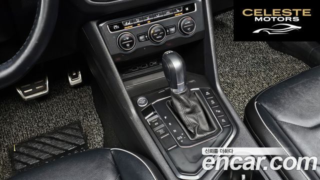 VOLKSWAGEN 22.0 TDI 2018 — photo 11 sur 34