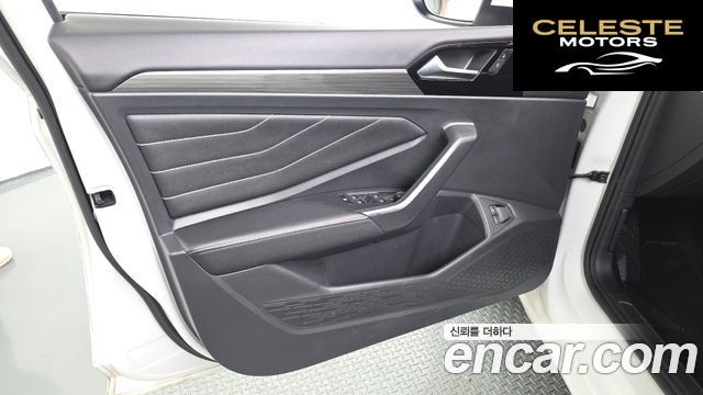VOLKSWAGEN 71.5 TSI 2023 — photo 14 sur 31
