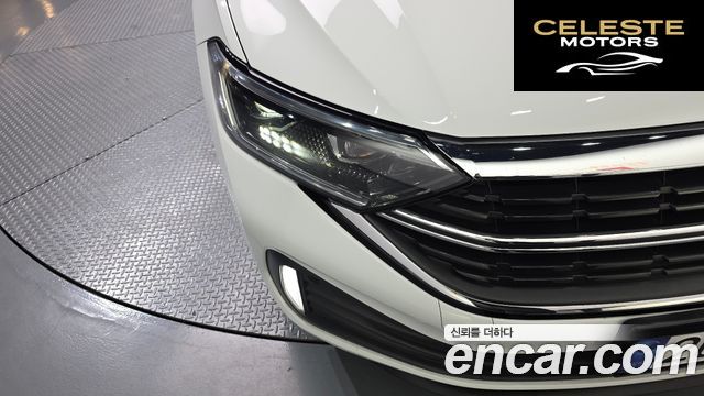 VOLKSWAGEN 71.5 TSI 2023 — photo 8 sur 31