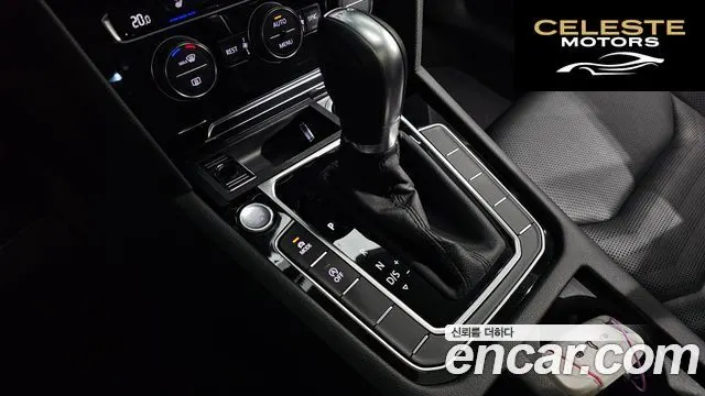 VOLKSWAGEN 2.0 TDI Premium 2019 — photo 12 sur 34