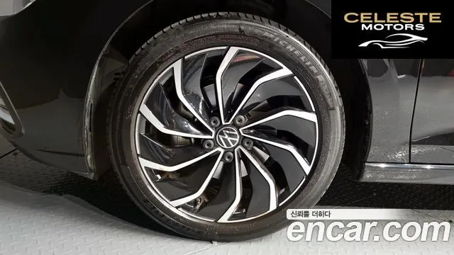 VOLKSWAGEN 82.0 TDI 2024 — photo 5 sur 37