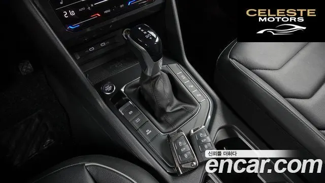 VOLKSWAGEN 22.0 TDI Premium 2022 — photo 12 sur 30